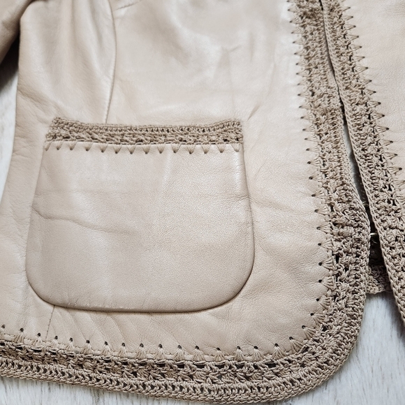 Leather Jacket Crochet BOHO V-neckline long sleeve SIZE M NINE WEST - Picture 9 of 16